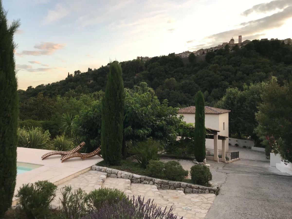 Bastide Nomade - Guest House Saint-Paul-de-Vence Bagian luar foto